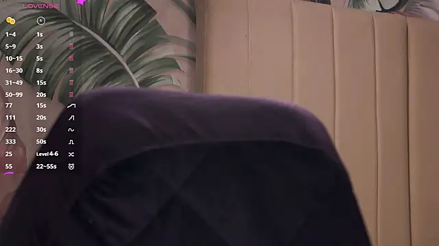 TriciaDuka's cam snapshot