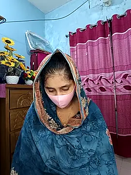 Cute_Faria's cam snapshot