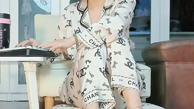 _abii_'s cam snapshot