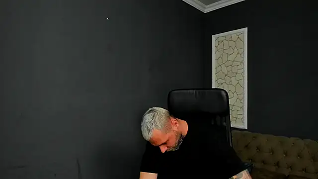 BrianHunts live sex cam