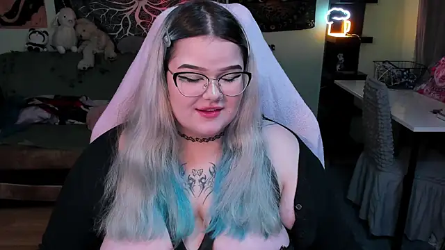 _CandyM1lky_'s cam snapshot