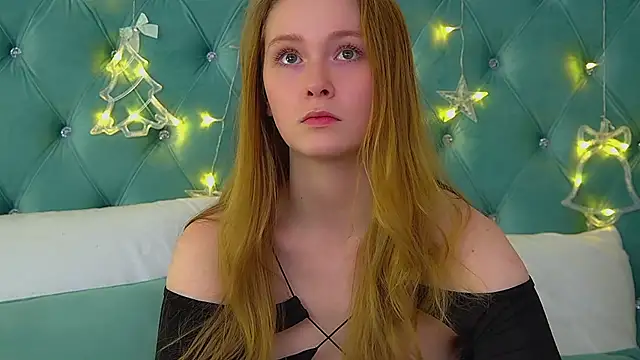 AgataFoxley's cam snapshot