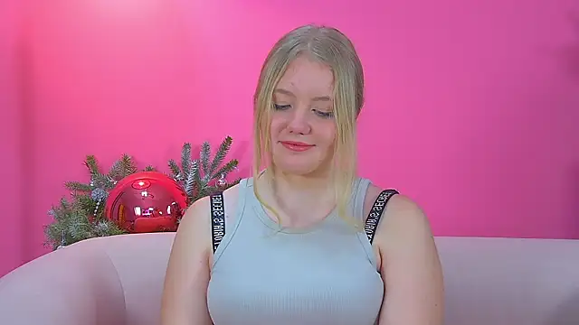 EmilyEvanse's cam snapshot