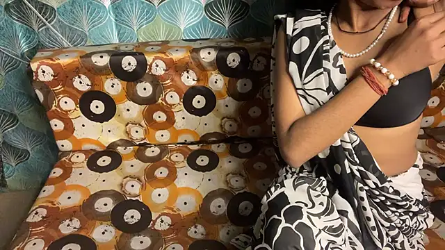 shuhana_'s cam snapshot