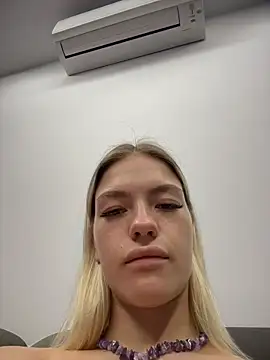 -Sexy_Barbie-'s cam snapshot