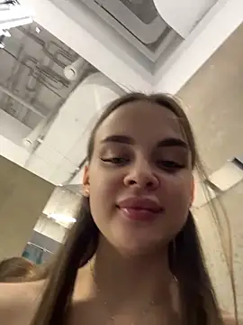 KristiRich's cam snapshot