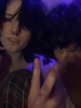 Livingz0m6ie live sex cam