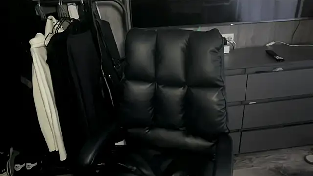 KateBlanket's cam snapshot