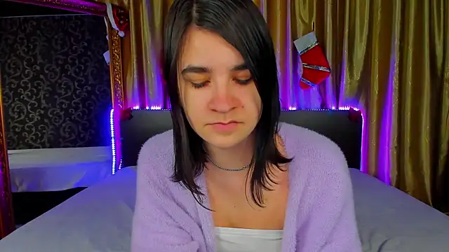 _Polly_Love_'s cam snapshot