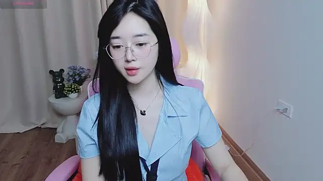 Miu-999 live sex cam