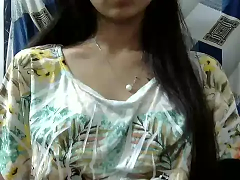 Riva_arora01's cam snapshot