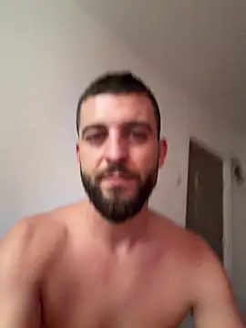 Pablo_Hornyguy95 live sex cam