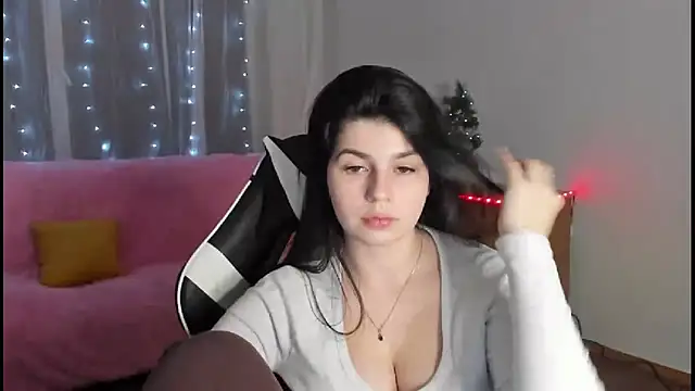 KisaModel's cam snapshot