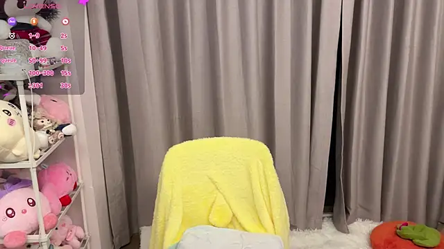 Kittenfishing's cam snapshot