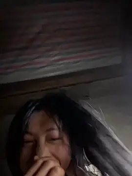 LylyOx9's cam snapshot