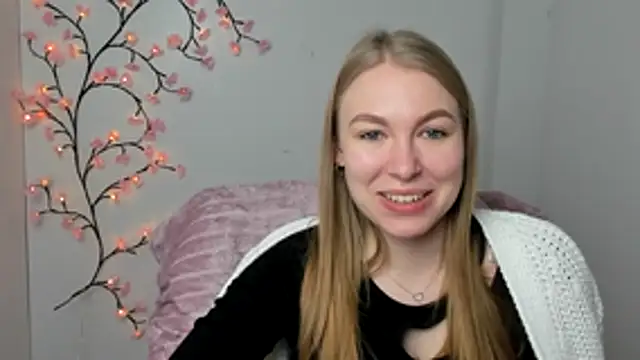 Dana_flowers's cam snapshot