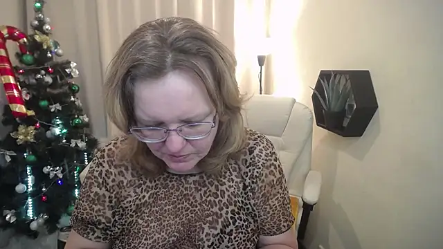 VestaWoody's cam snapshot