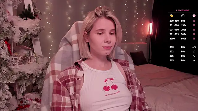 enigma_mia's cam snapshot