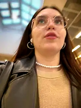 meow_girl's cam snapshot