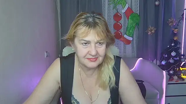 EmmaEllison's cam snapshot