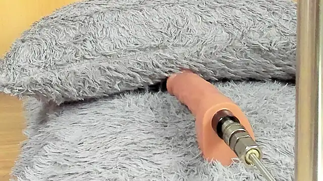 Naughtylov3's cam snapshot