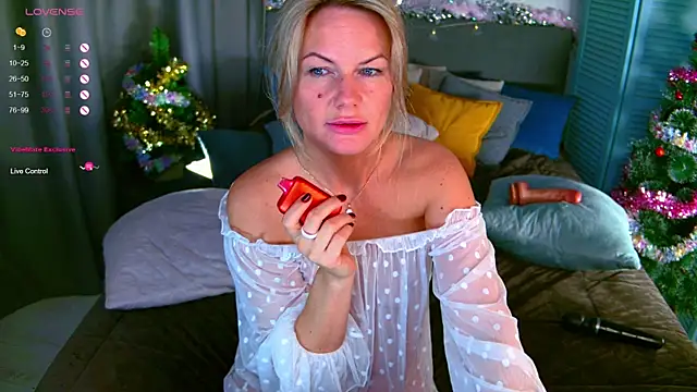 AssolMonet's cam snapshot