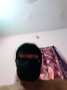 pujapujarrrr live sex cam