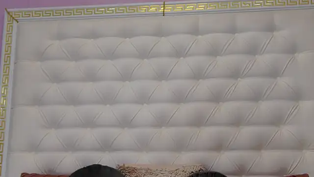 Lenna_Paul's cam snapshot