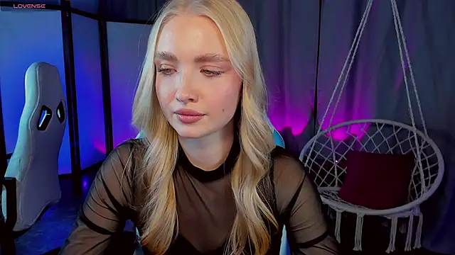 TessaGrays's cam snapshot