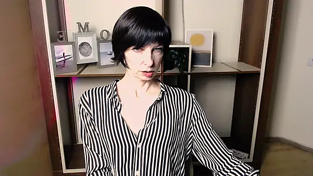 _AngeliaFlow_'s cam snapshot