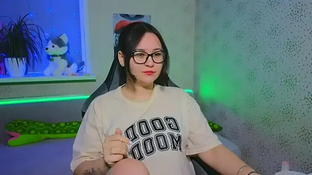 EsterLogan's cam snapshot