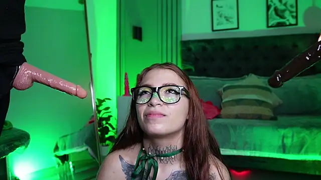 dreamleah_'s cam snapshot