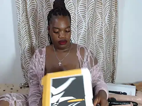 SweetBedroomEyez live sex cam