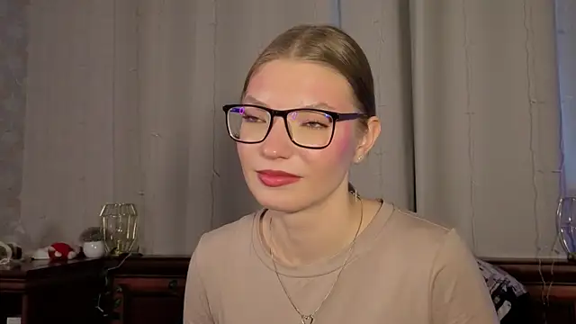 JeaneneWoltz's cam snapshot