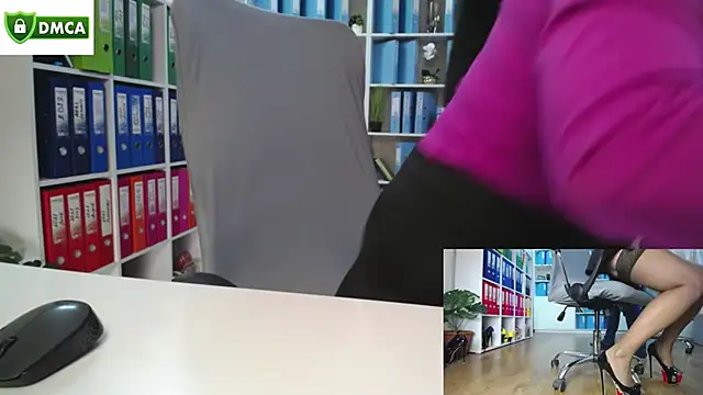 secret-office live sex cam