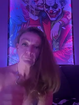 HotMilfLily's cam snapshot