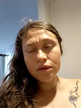 Yarafox01's cam snapshot