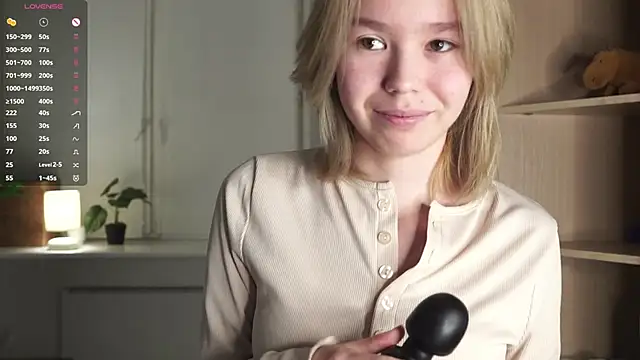 DollyAmrine's cam snapshot