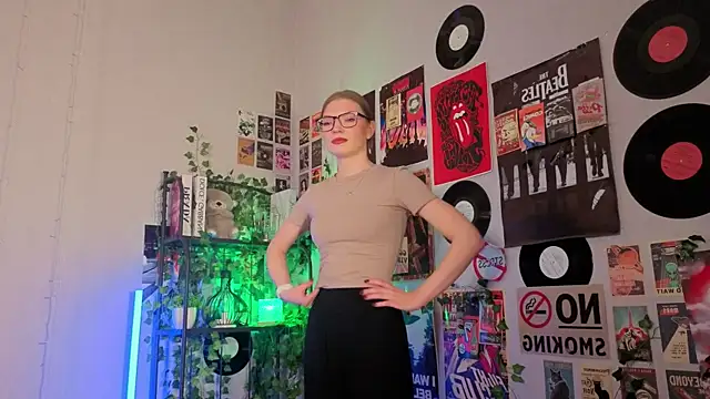 JeaneneWoltz's cam snapshot