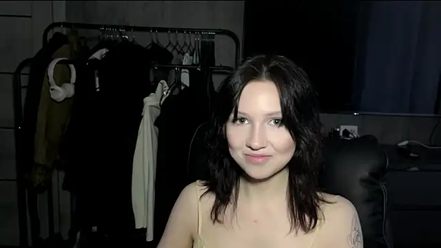 KateBlanket's cam snapshot