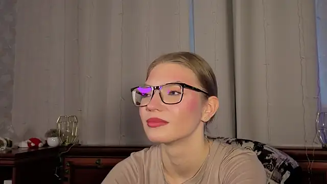 JeaneneWoltz's cam snapshot