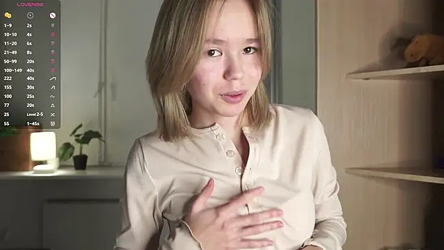 DollyAmrine's cam snapshot