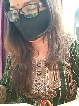 Aishwaryaa_69's cam snapshot