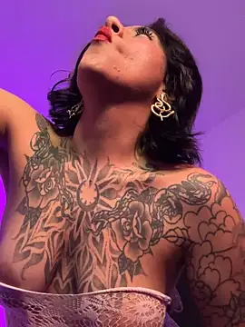 AlaskaLover's cam snapshot