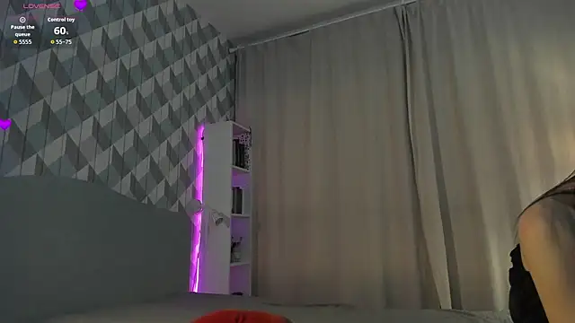 flora_off's cam snapshot