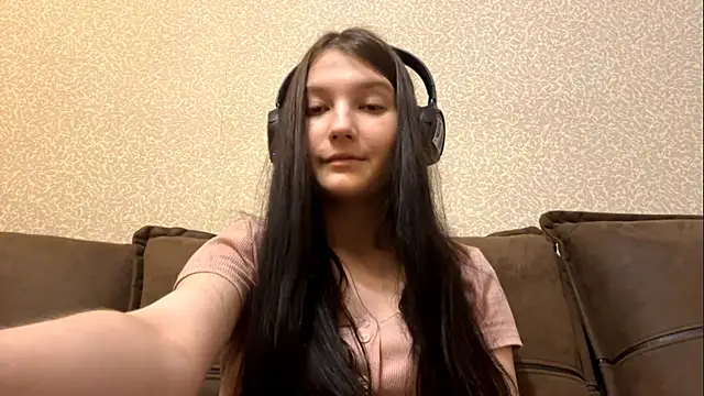 AurorAurora's cam snapshot