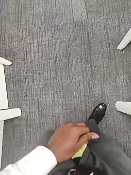 hotboy43339's cam snapshot