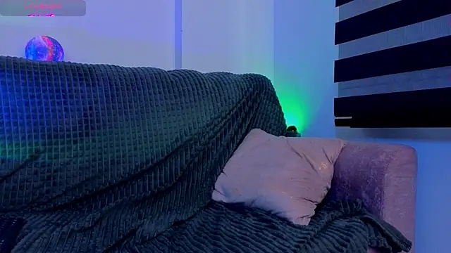 _scarletmoore live sex cam