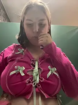 KateBurlesk's cam snapshot