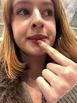 hani_obsessed's cam snapshot